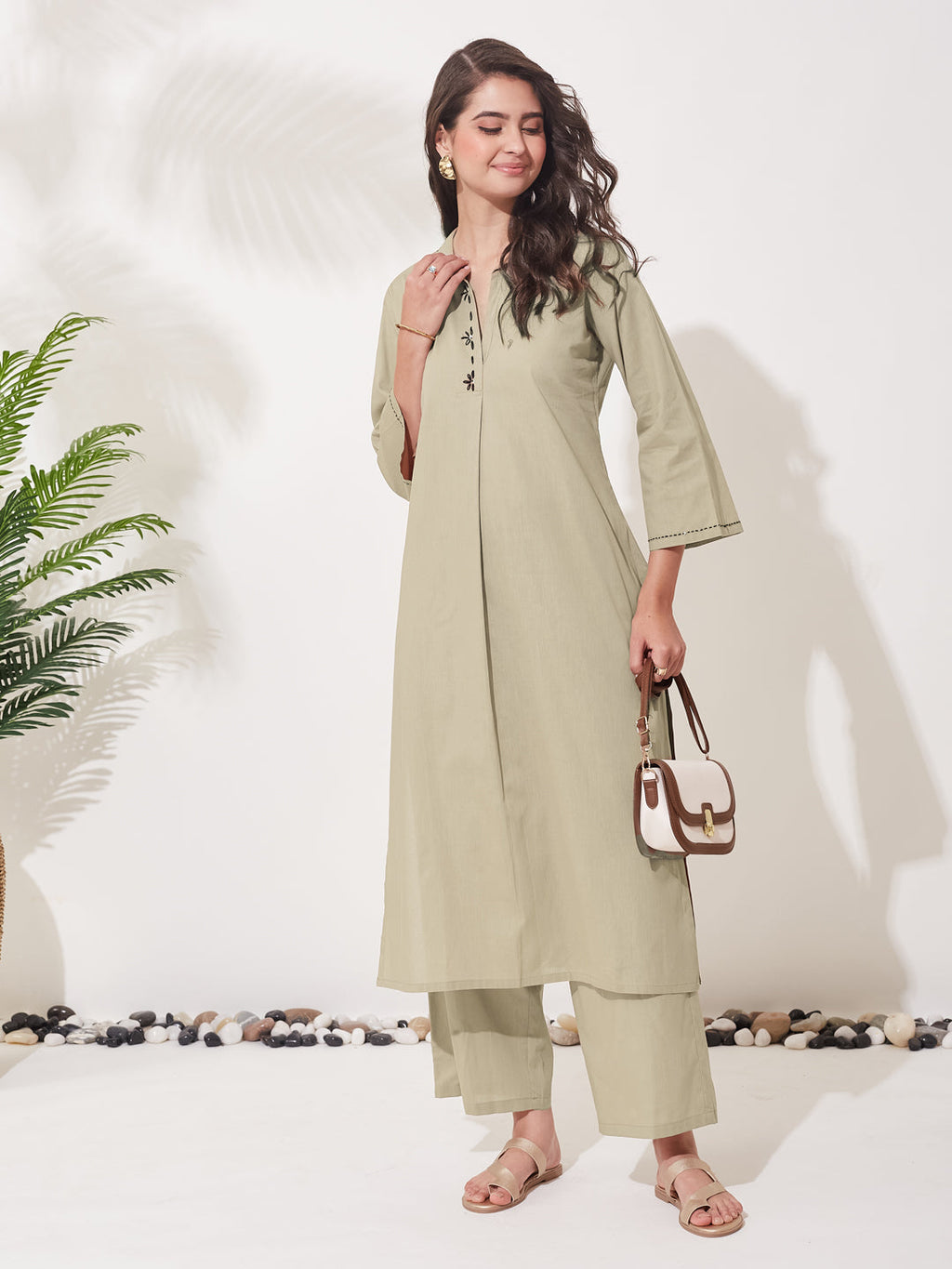 Women Light Beige Cotton Handwork Solid Kurta Co-Ord Set