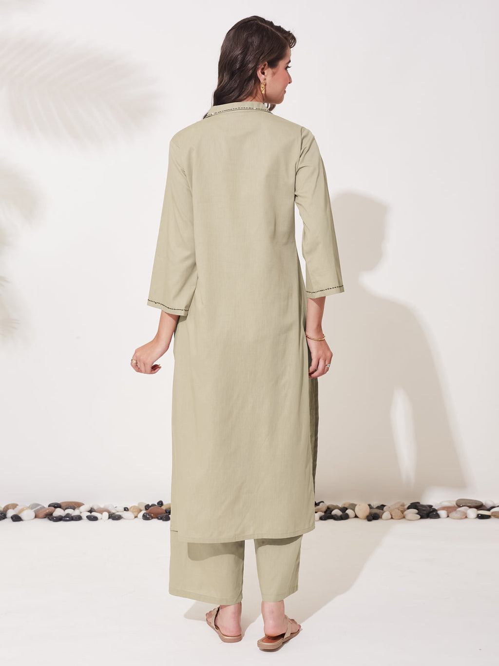 Women Light Beige Cotton Handwork Solid Kurta Co-Ord Set