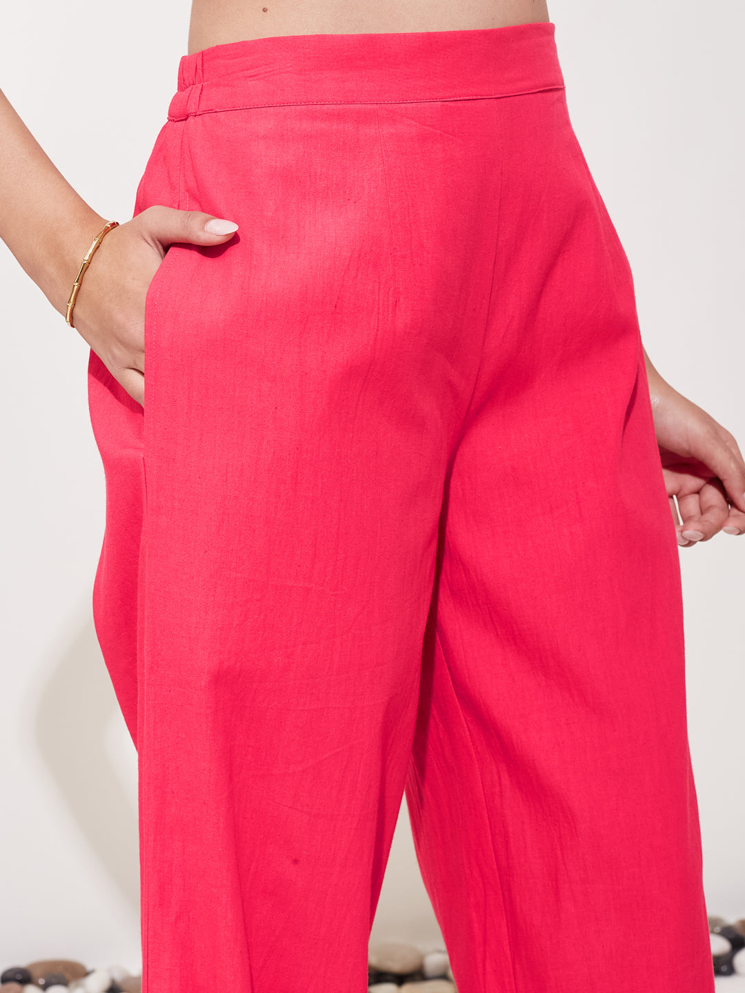 Women’s Hot Pink Cotton Handwork Solid Straight Kurta Pant Co-Ord Set